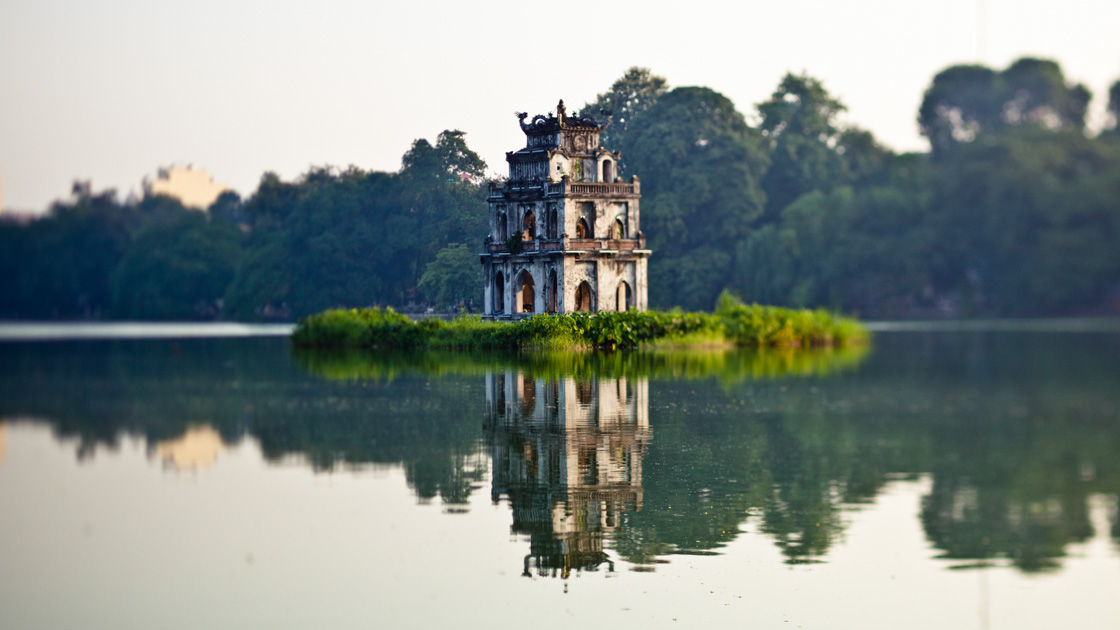 Lago Hoan Kiem ad Hanoi