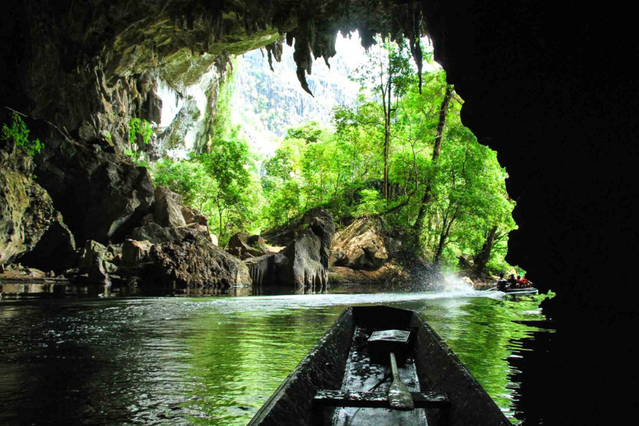 Grotte di Vieng Xai