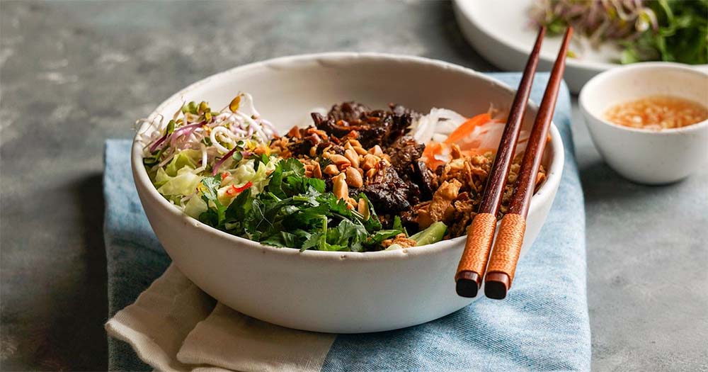 Bún Bò Nam Bộ (Vermicelli misti del sud)