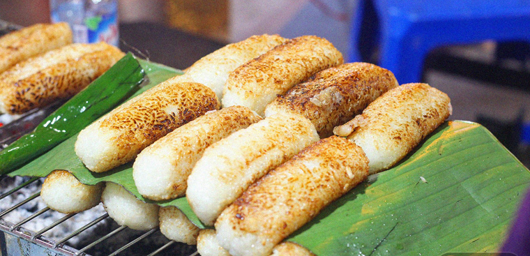 Chuối Nếp Nướng (Banana grigliata avvolta nel riso)